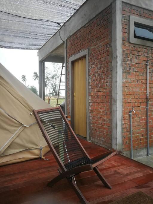 Rembulan Escape Bell Tent 2 Kampung Penarik Bagian luar foto